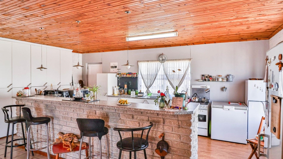 4 Bedroom Property for Sale in De Kelders Western Cape